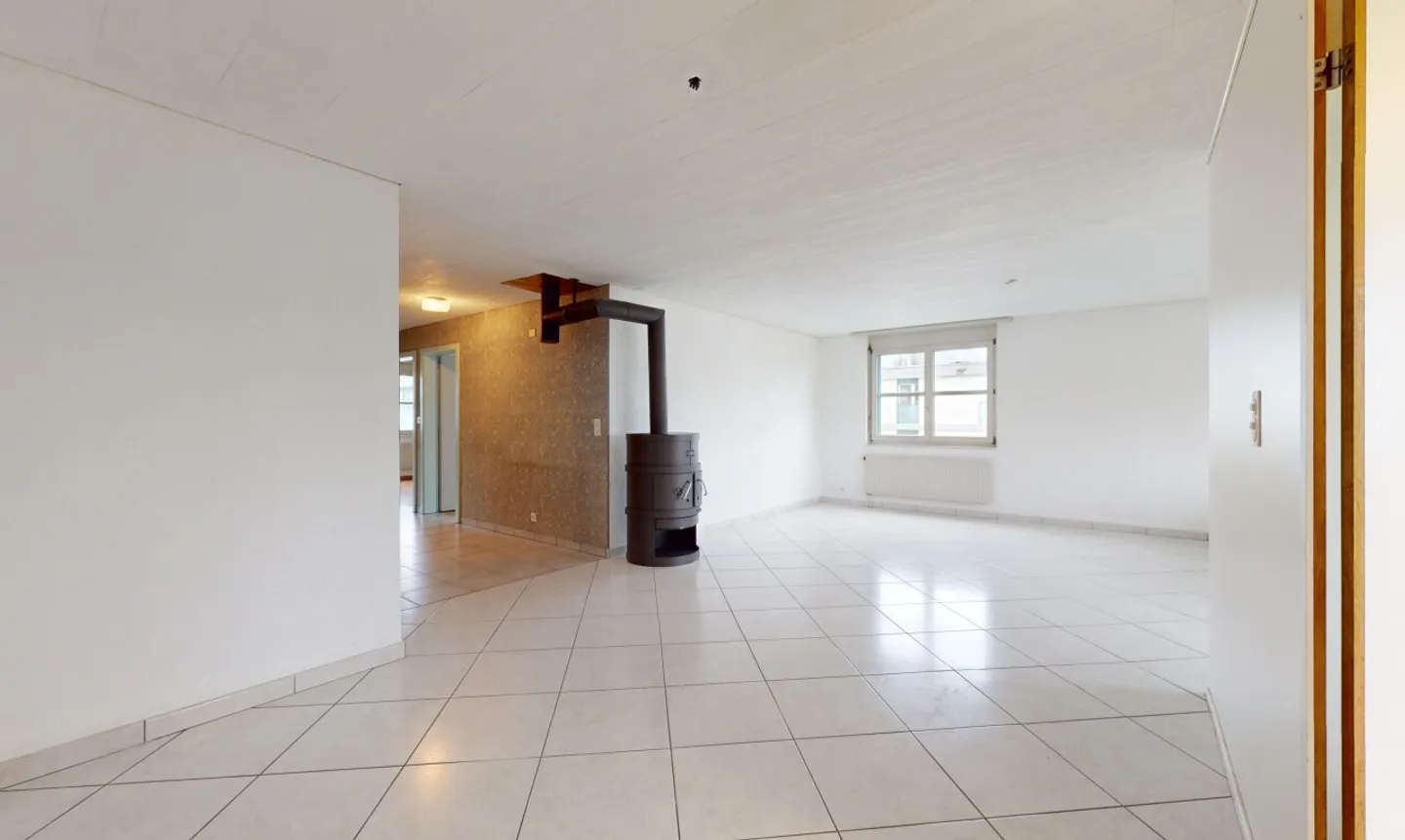 Attico con Balcone e Vista - Foto 4 di 13