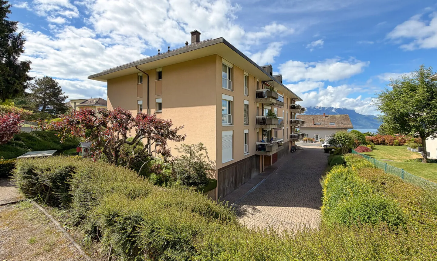 3.5-room apartment with balcony – Rental investment, Chernex - Photo 7 of 9
