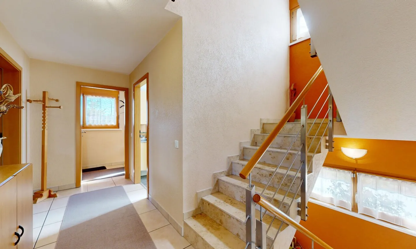 Villa spacieuse avec jardin - Photo 8 sur 11