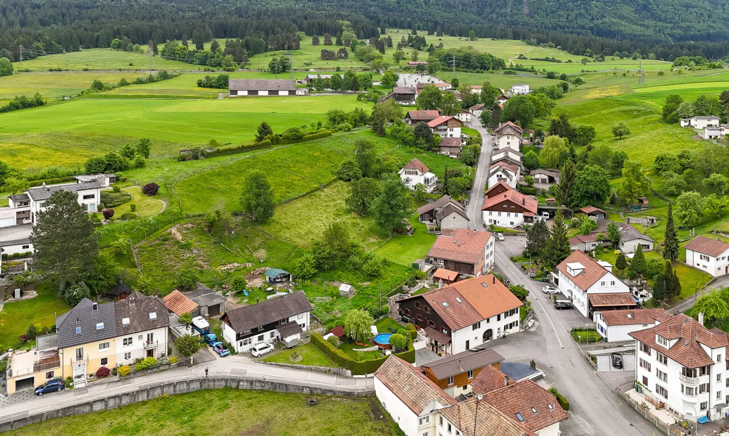 Wunderschöne Einfamilienvilla zum Verkauf im Plan in Reconvillier - Foto 10 von 11