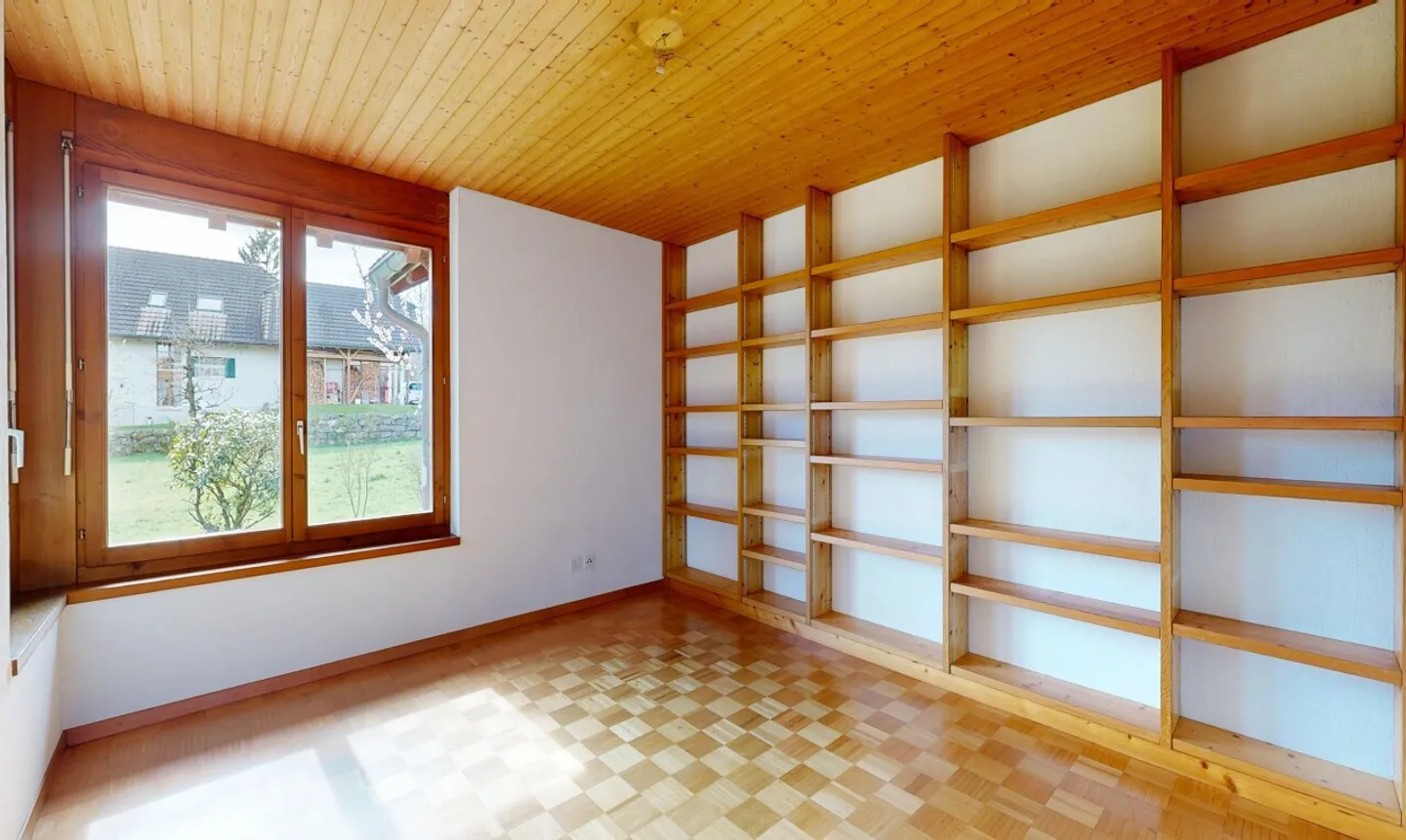 Maison individuelle spacieuse de 6 pièces dans une impasse calme - Photo 7 sur 11