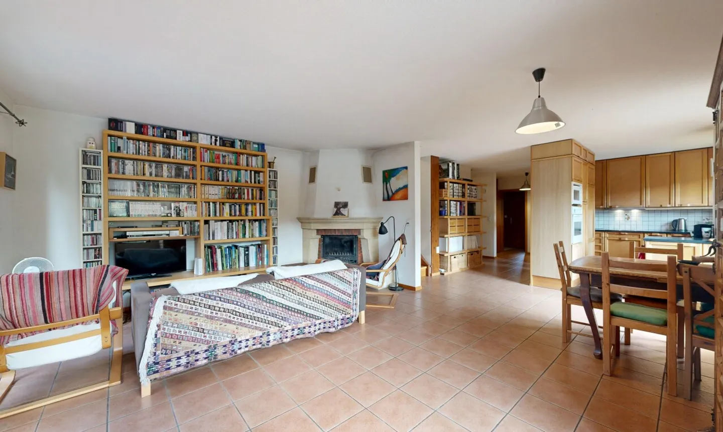Angenehme Villa mit einem angelegten Garten, ohne Einsicht - Foto 4 von 11