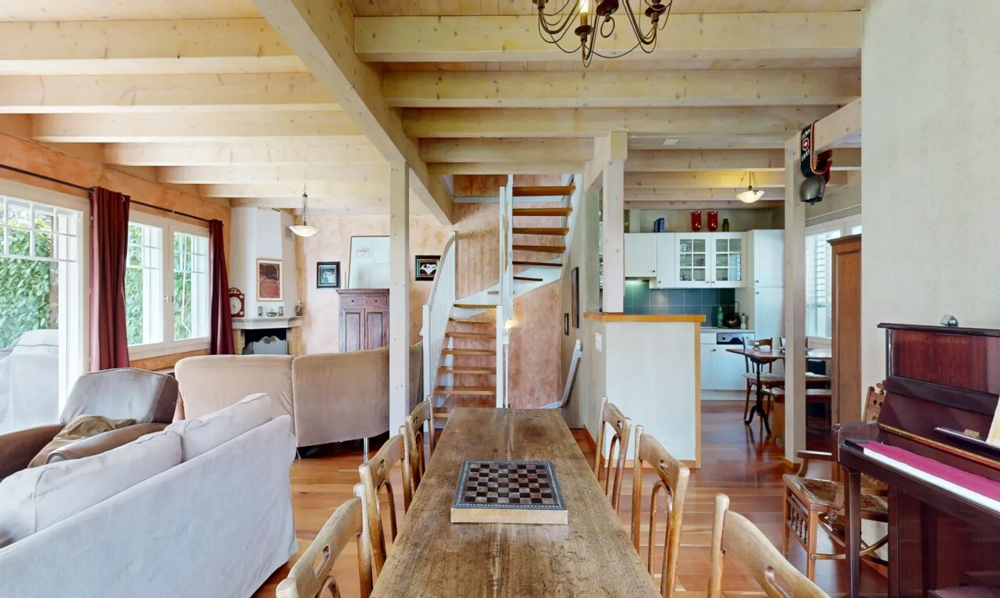 Magnificent house with garden in the Golf residences - Photo 4 of 13