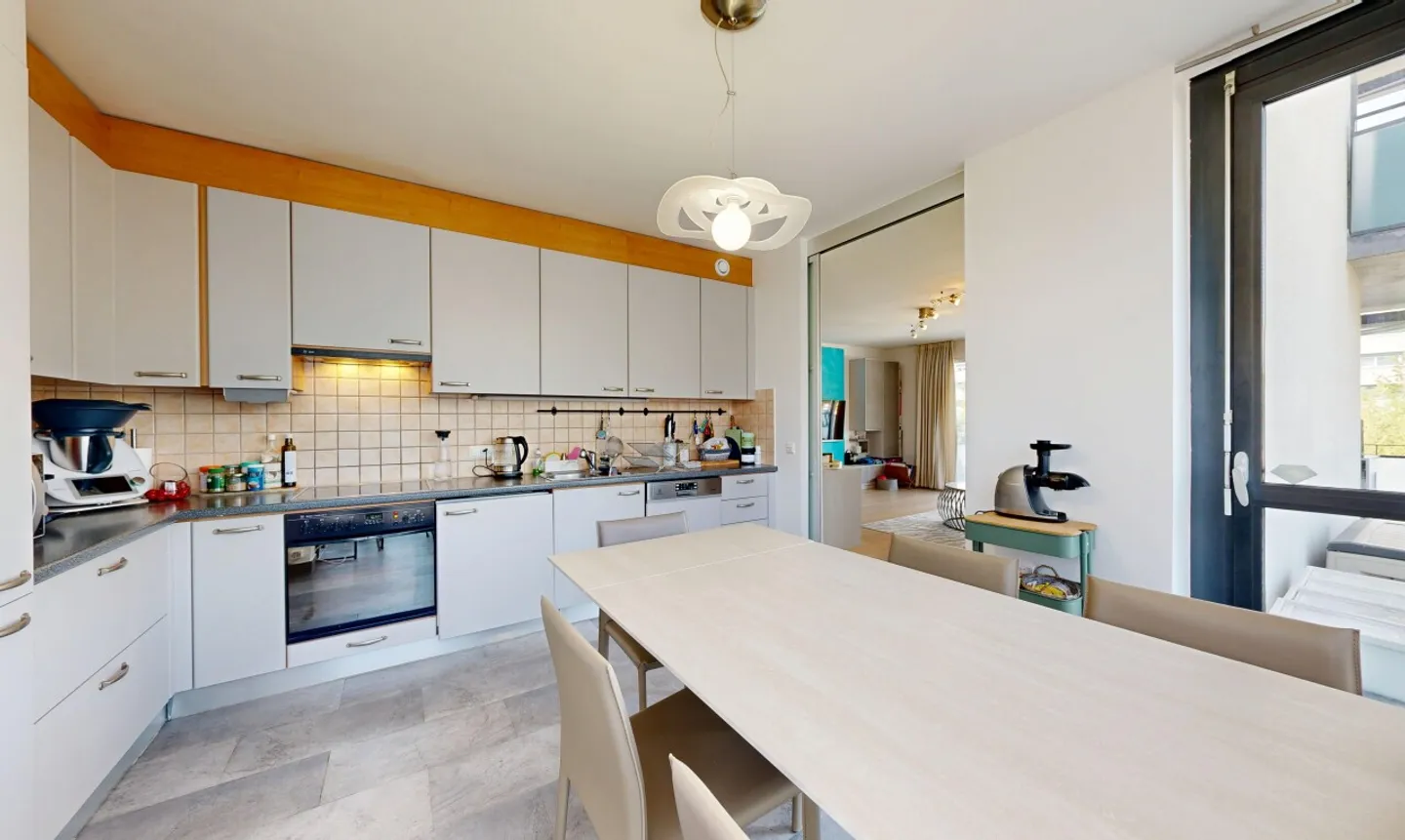 5 rooms ideally located in the heart of Grand-Lancy - Photo 7 of 11