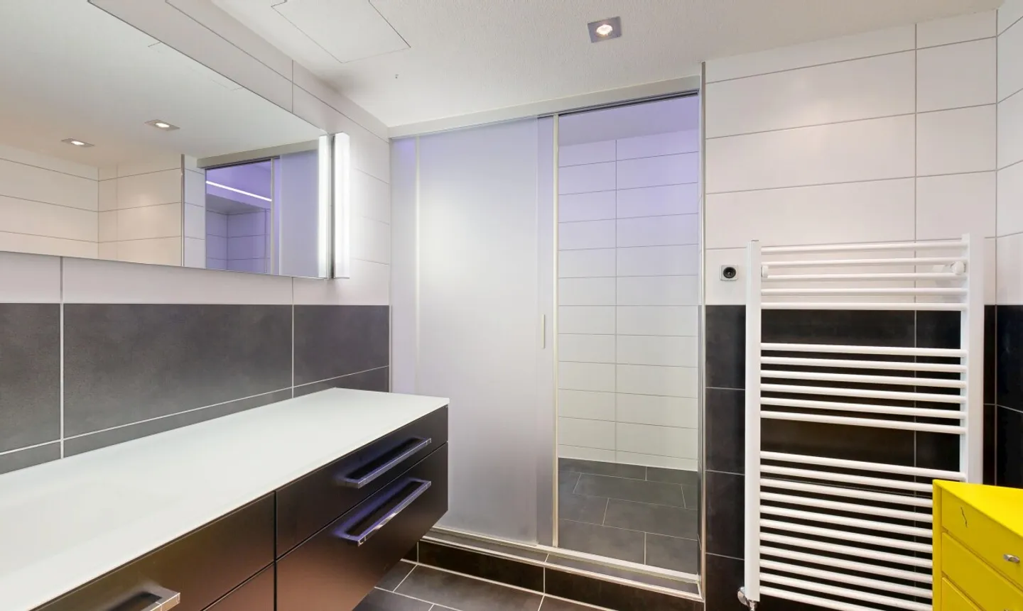 Maison familiale spacieuse avec vue - Photo 10 sur 11