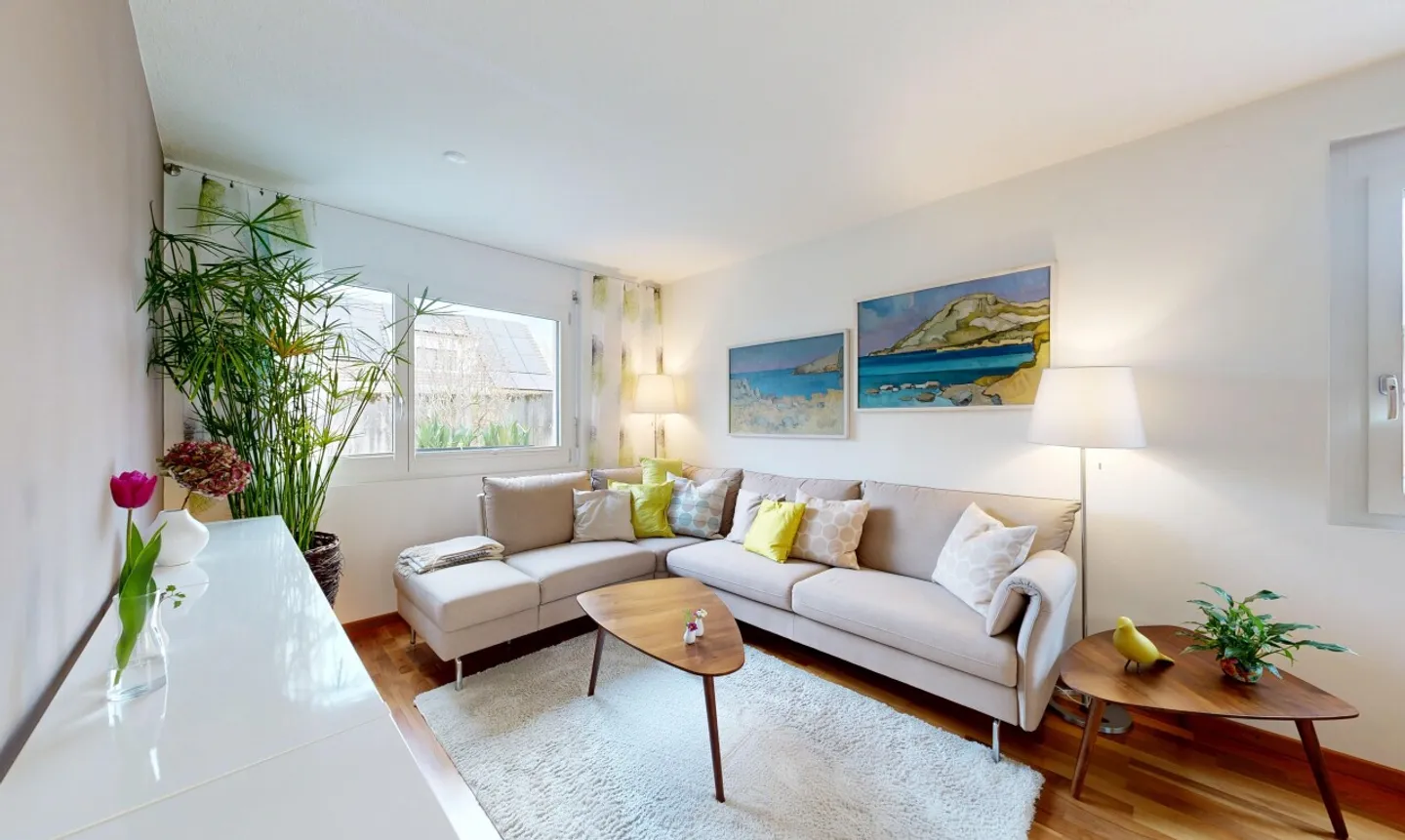 Family Home with Garden & Space - Photo 8 of 11