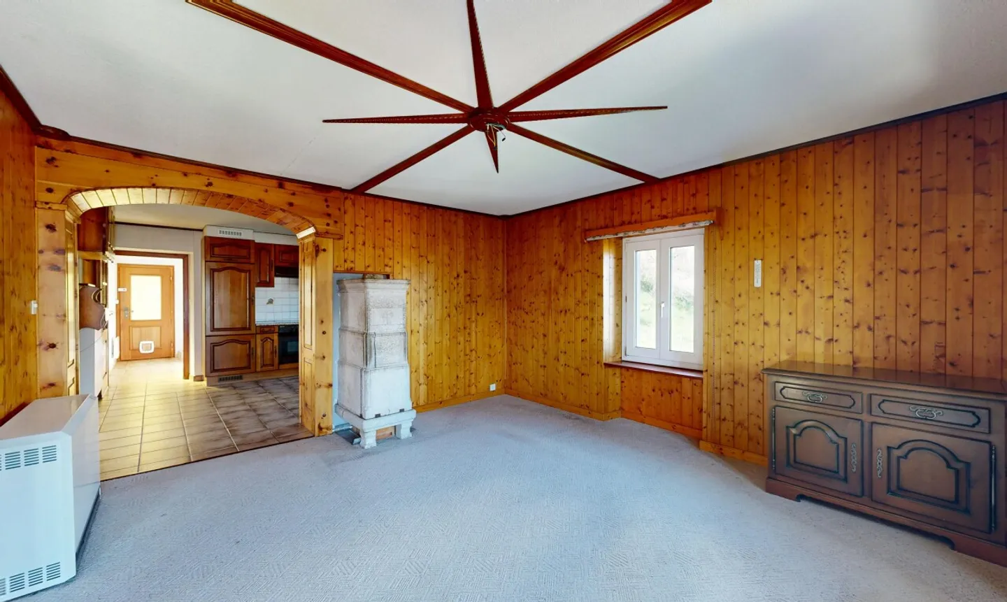 4,5-Zimmer-Wohnung zu renovieren mit Garten und ausbaubarem Dachboden - Foto 4 von 11