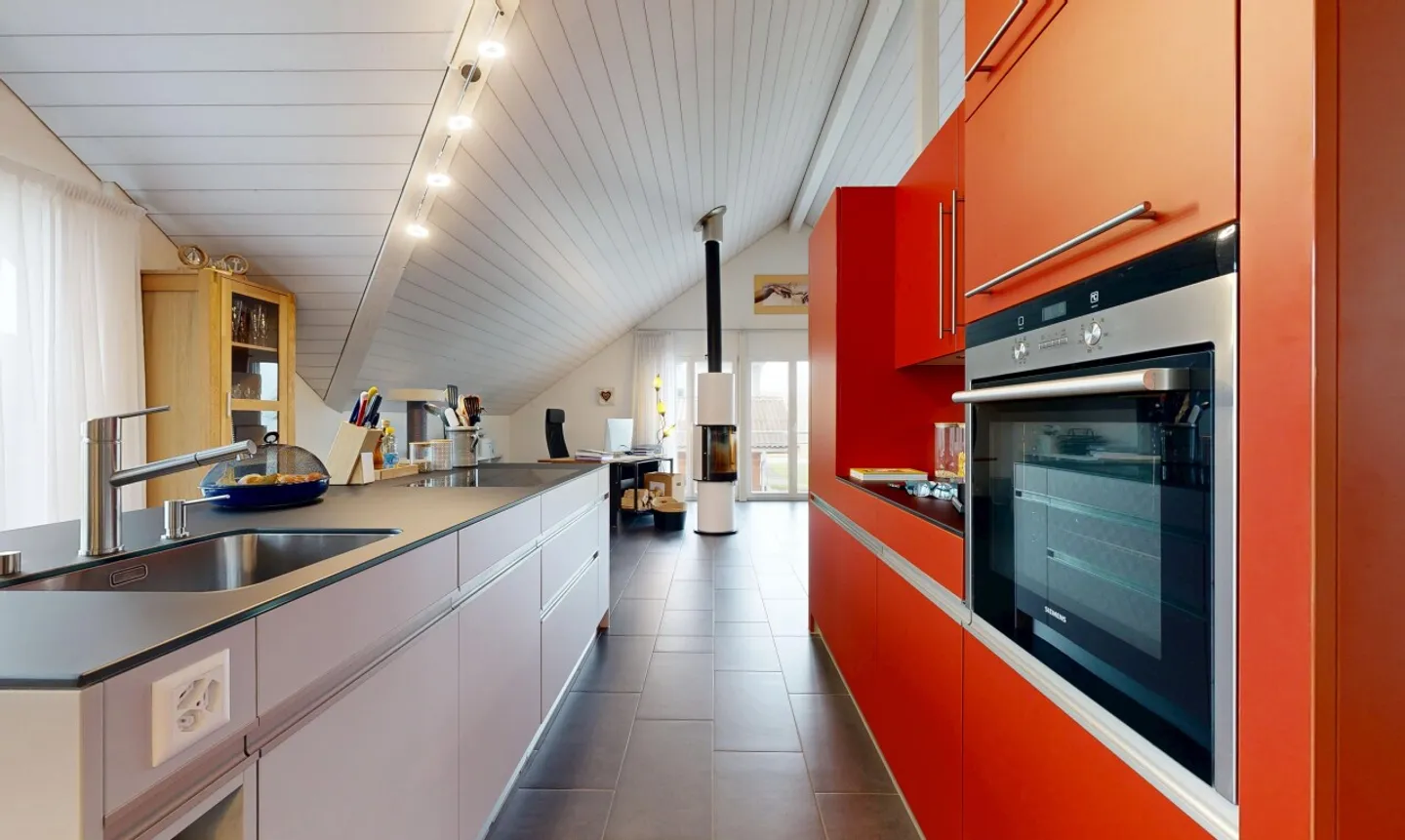 Moderne Attikawohnung mit Terrasse - Foto 4 von 11