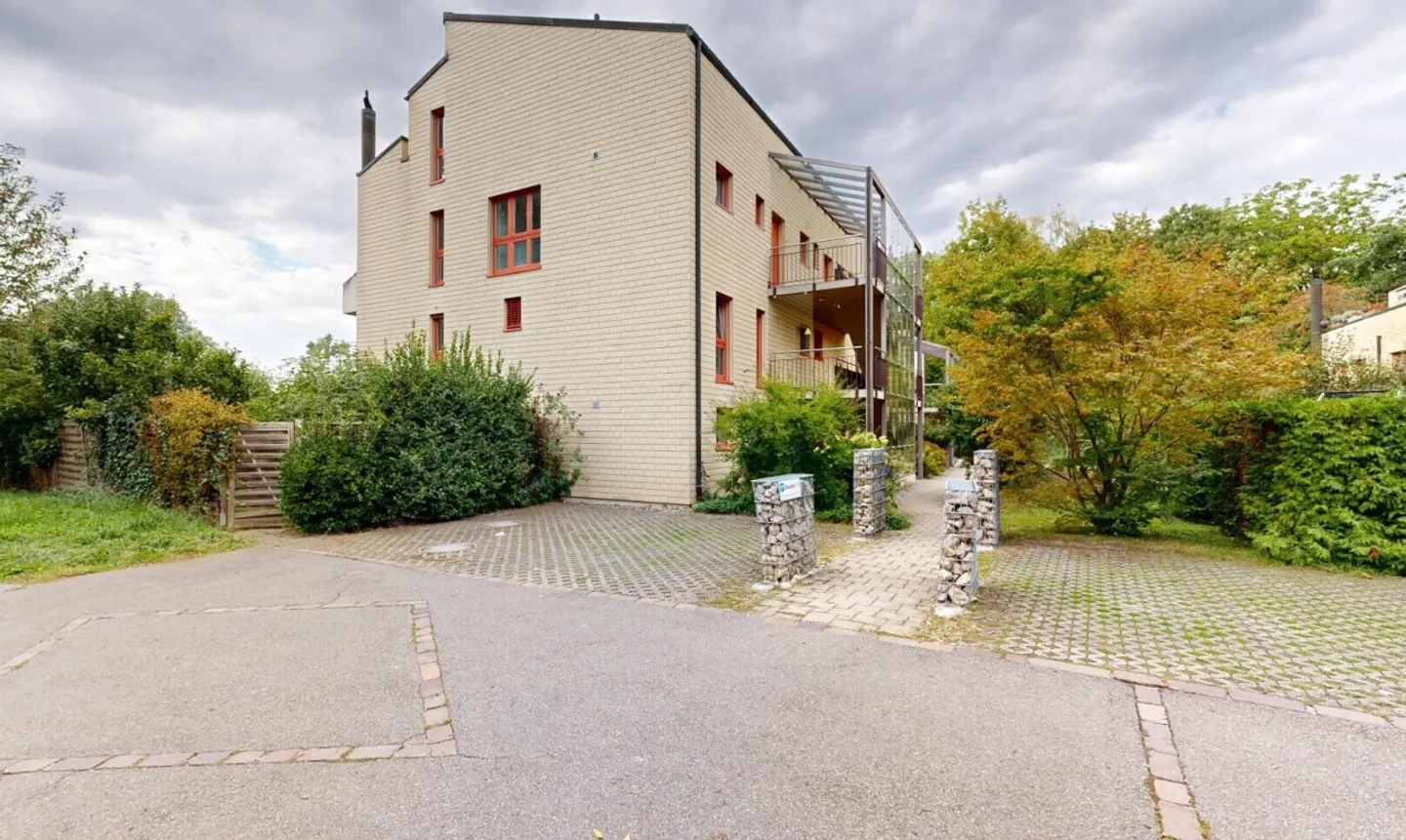 Nature-friendly 3.5-room maisonette apartment in Dübendorf - Photo 9 of 11
