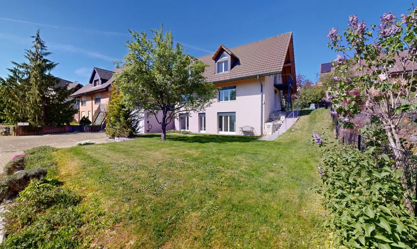 Renoviertes Einfamilienhaus in Madetswil - Foto 1 von 11