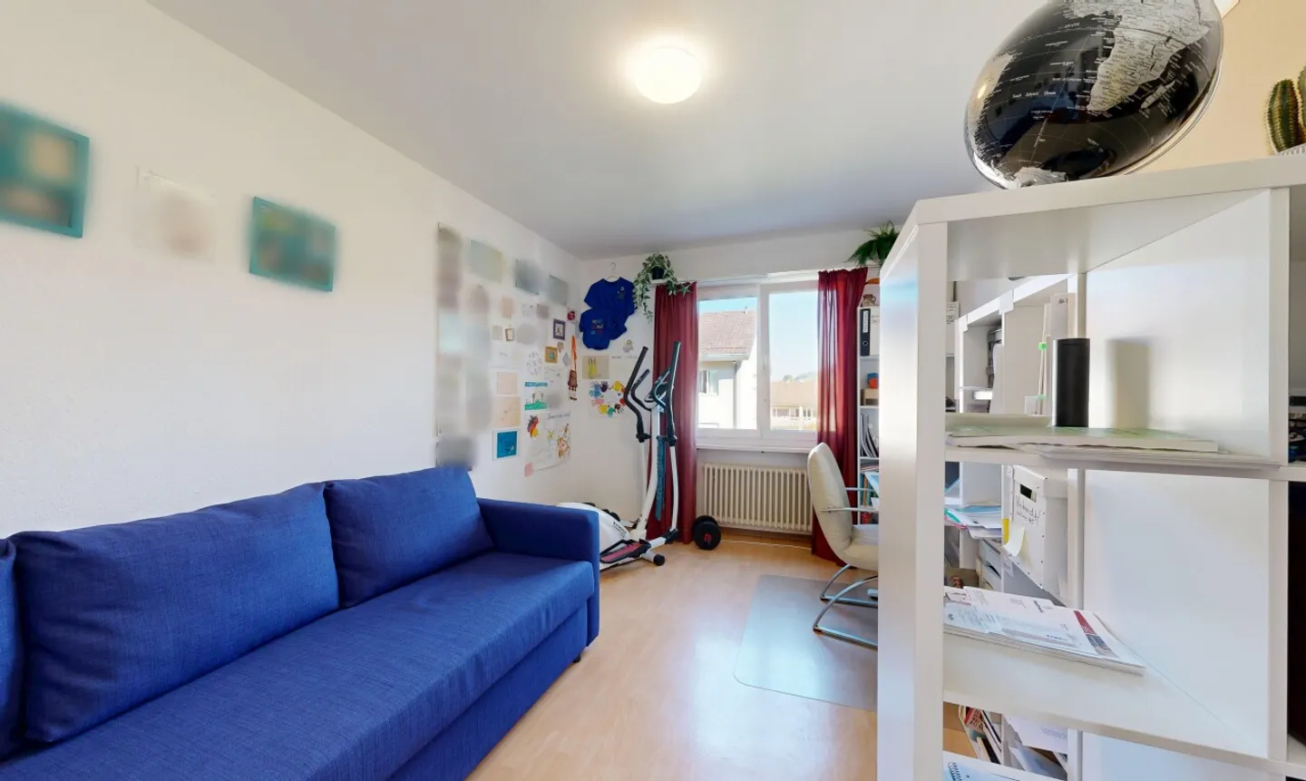 Sonnige 3.5-Zimmer-Wohnung mit Südbalkon in ruhiger Lage - Foto 8 di 11