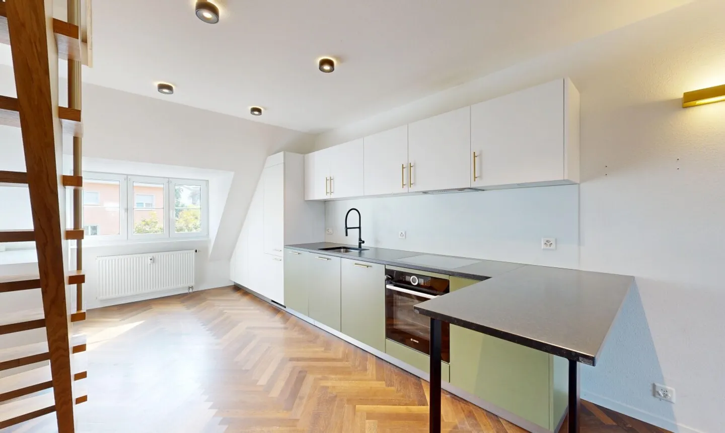 Appartamento duplex elegante con 3 camere nel quartiere Breite - Foto 2 di 11