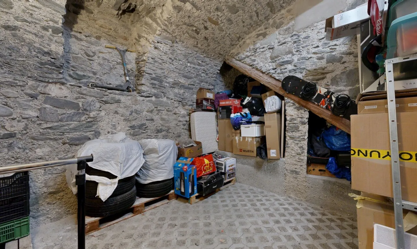 Incantevole appartamento 3.5 locali con grande giardino nel centro di Riddes - Foto 8 di 11