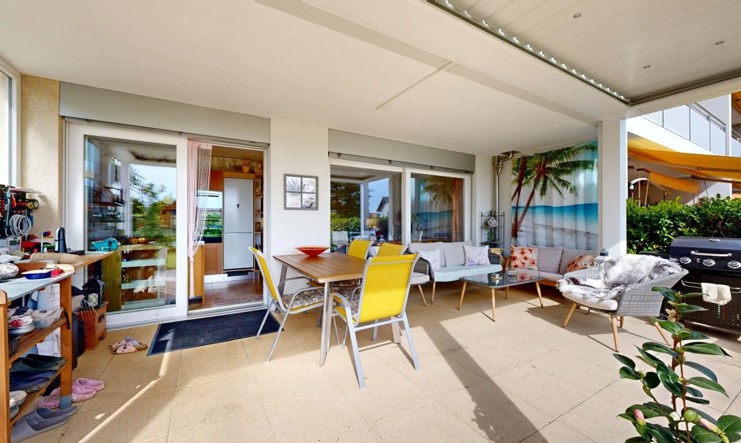 Beautiful 4.5-room apartment with a magnificent garden in a quiet area in Bussigny - Photo 9 of 11