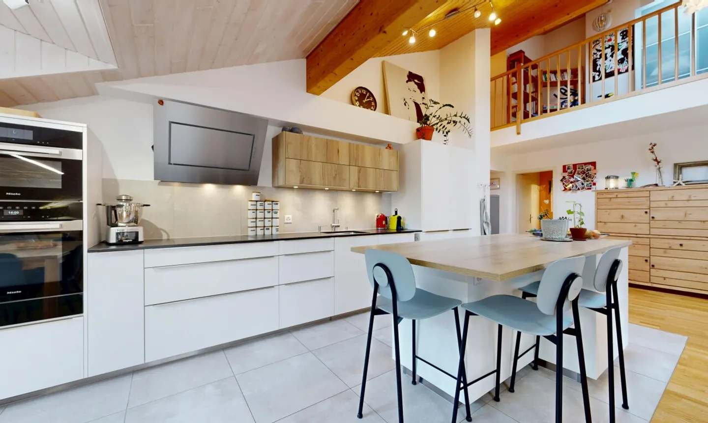 Duplex 5.5 pcs de 166 m² avec cheminée à La Chaux-de-Fonds - Foto 5 di 11