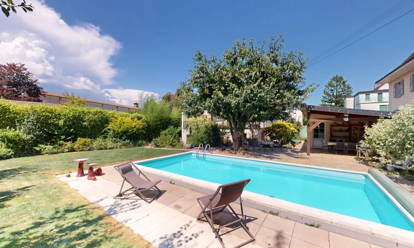 Charmante Maison Familiale avec Jardin - Photo 1 sur 13