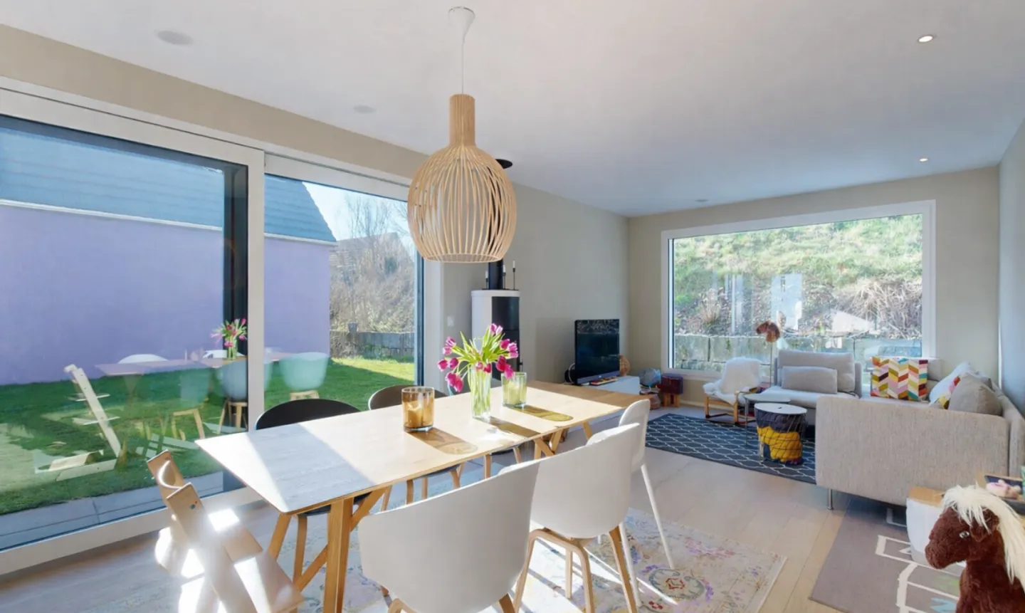 Newly built single-family home with sauna, garden, and high-quality finish - Photo 4 of 11