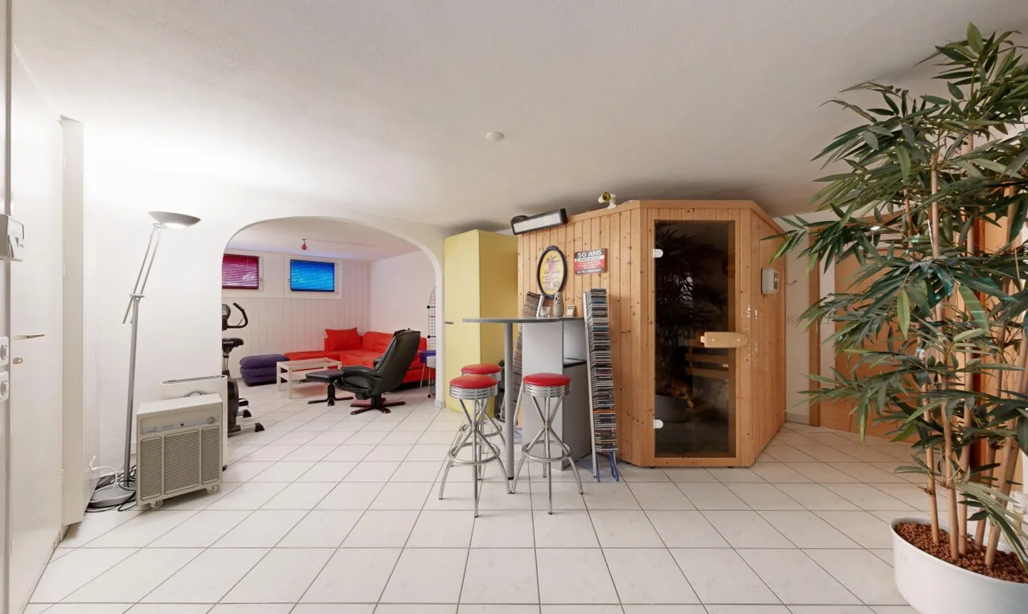 Villa familiale avec jardin et jacuzzi - Photo 10 sur 11
