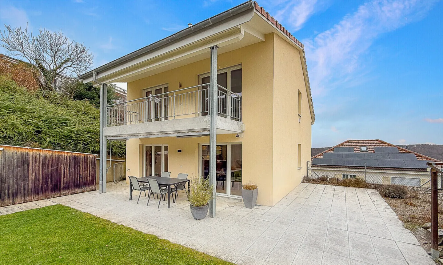 Modern Home with High-Quality Finish and Manicured Garden Paradise - Photo 2 of 11