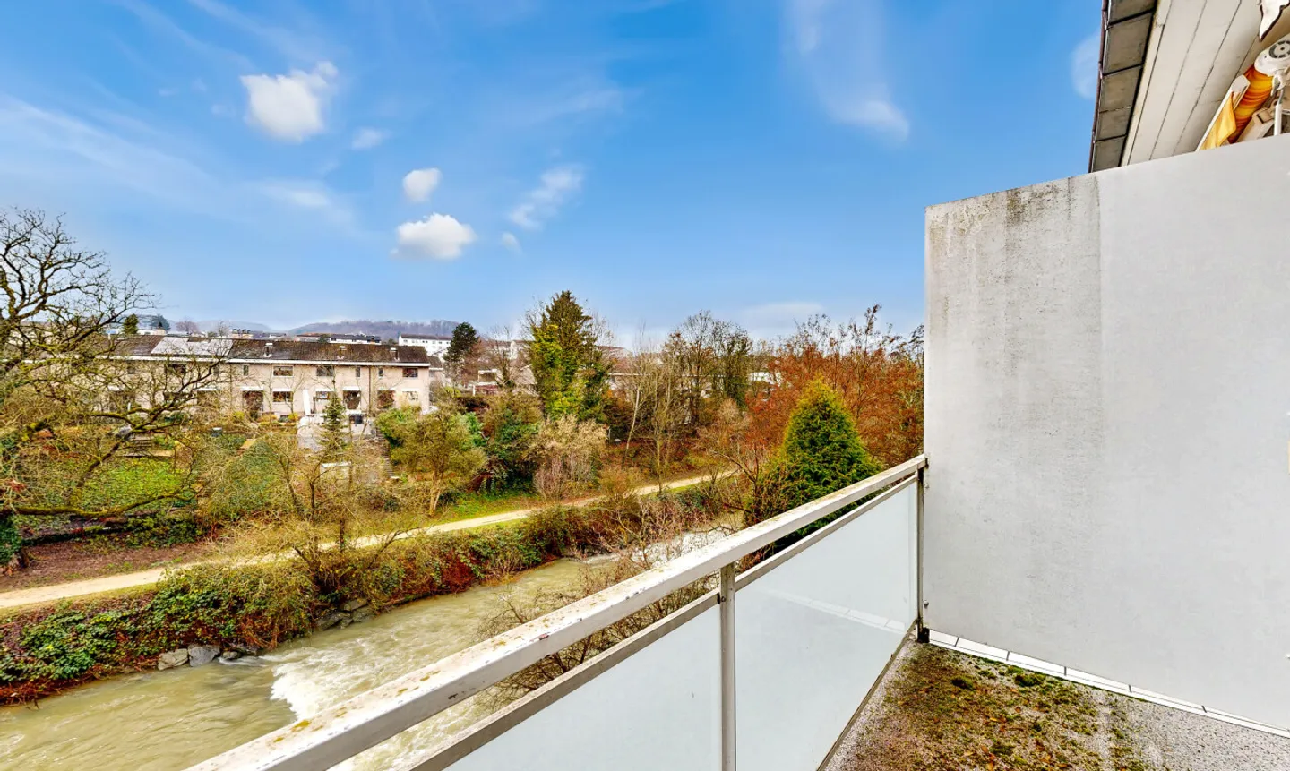 Casa a schiera affascinante con giardino - Foto 9 di 11