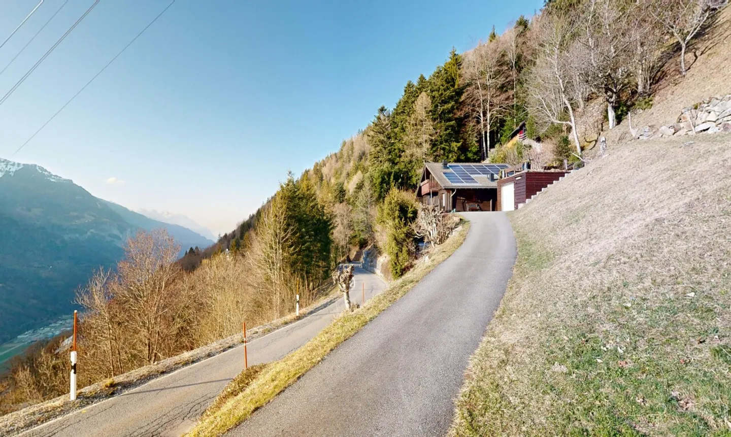 Einfamilienhaus 5.5 Zimmer - atemberaubende Aussicht - Foto 1 von 11