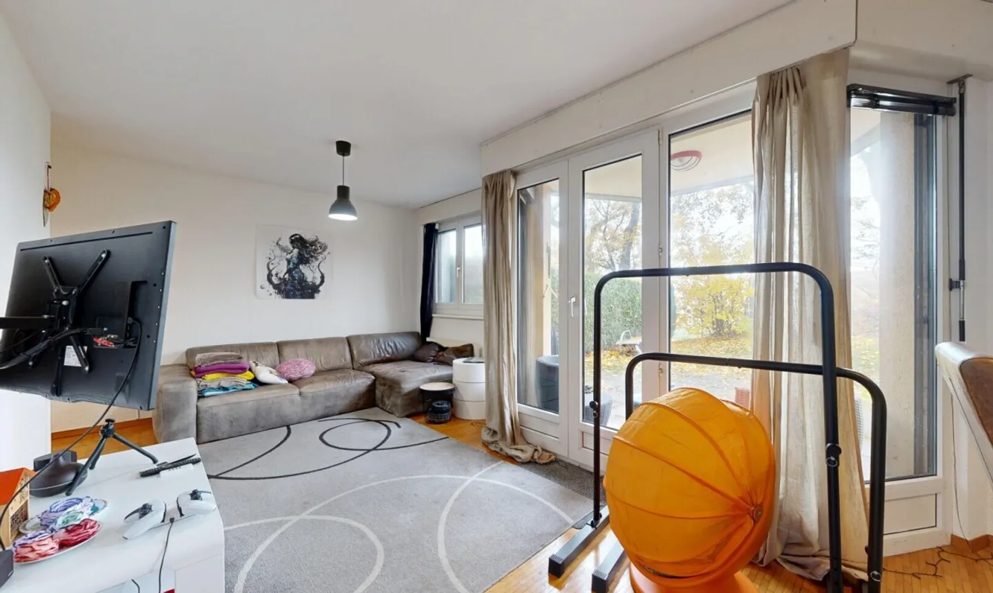 Appartement 3,5 pièces avec jardin dans un cadre verdoyant - Photo 9 of 10