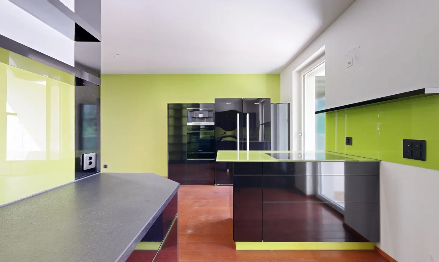 Loft urbain avec deux balcons - Photo 5 sur 11