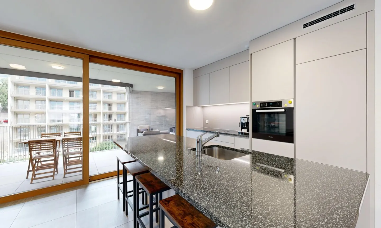 Magnificent 5.5-room apartment of 153 m² – comfort and efficiency - Photo 7 of 11