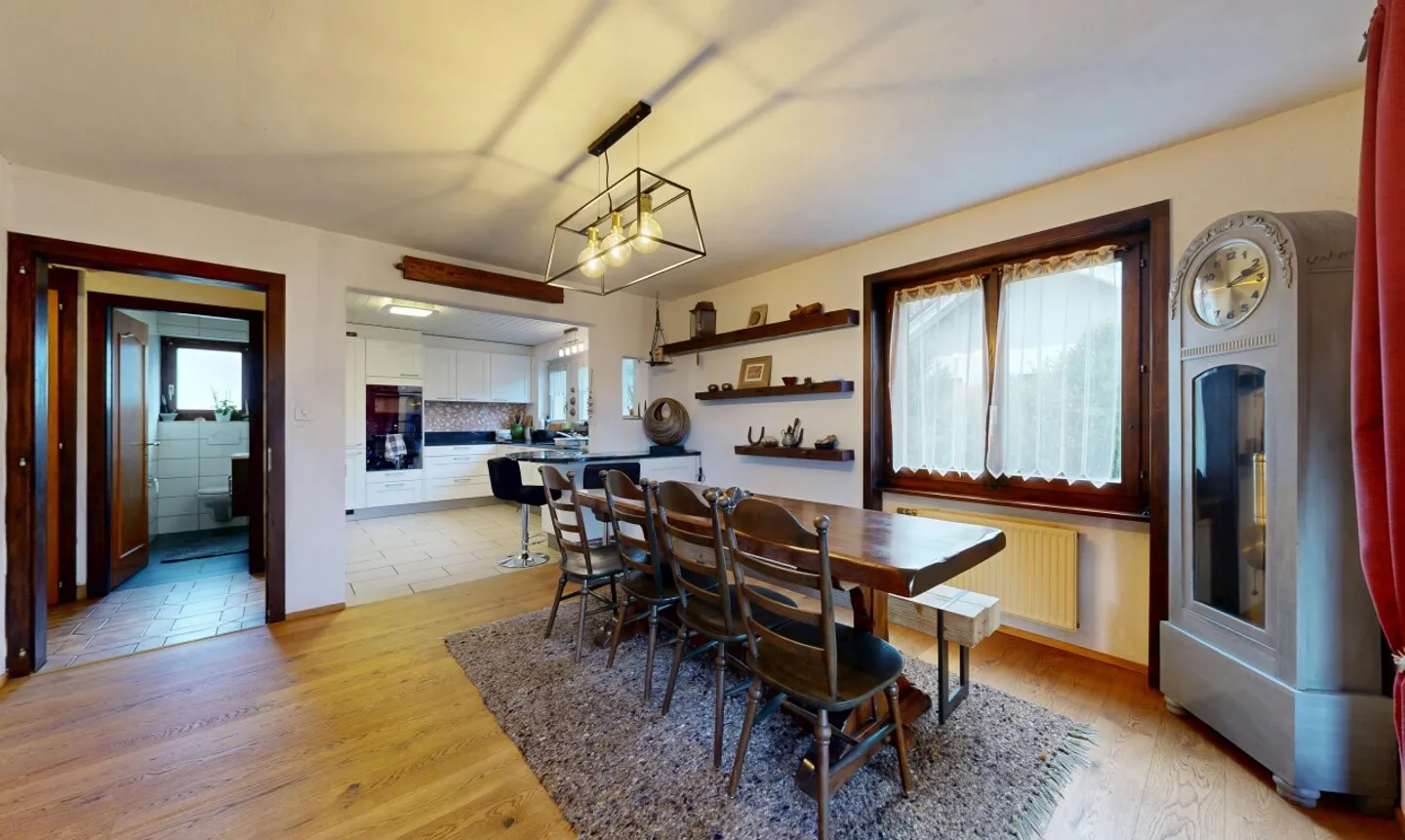 Maison individuelle sur un grand terrain au calme - Foto 4 di 11