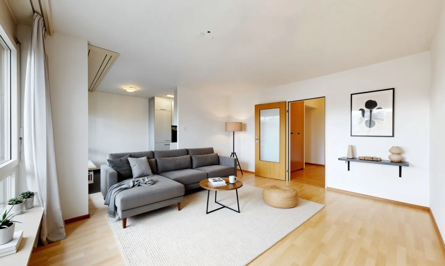 Appartamento 4.5 locali con balcone e garage sotterraneo a Kleinbasel - Foto 1 di 11