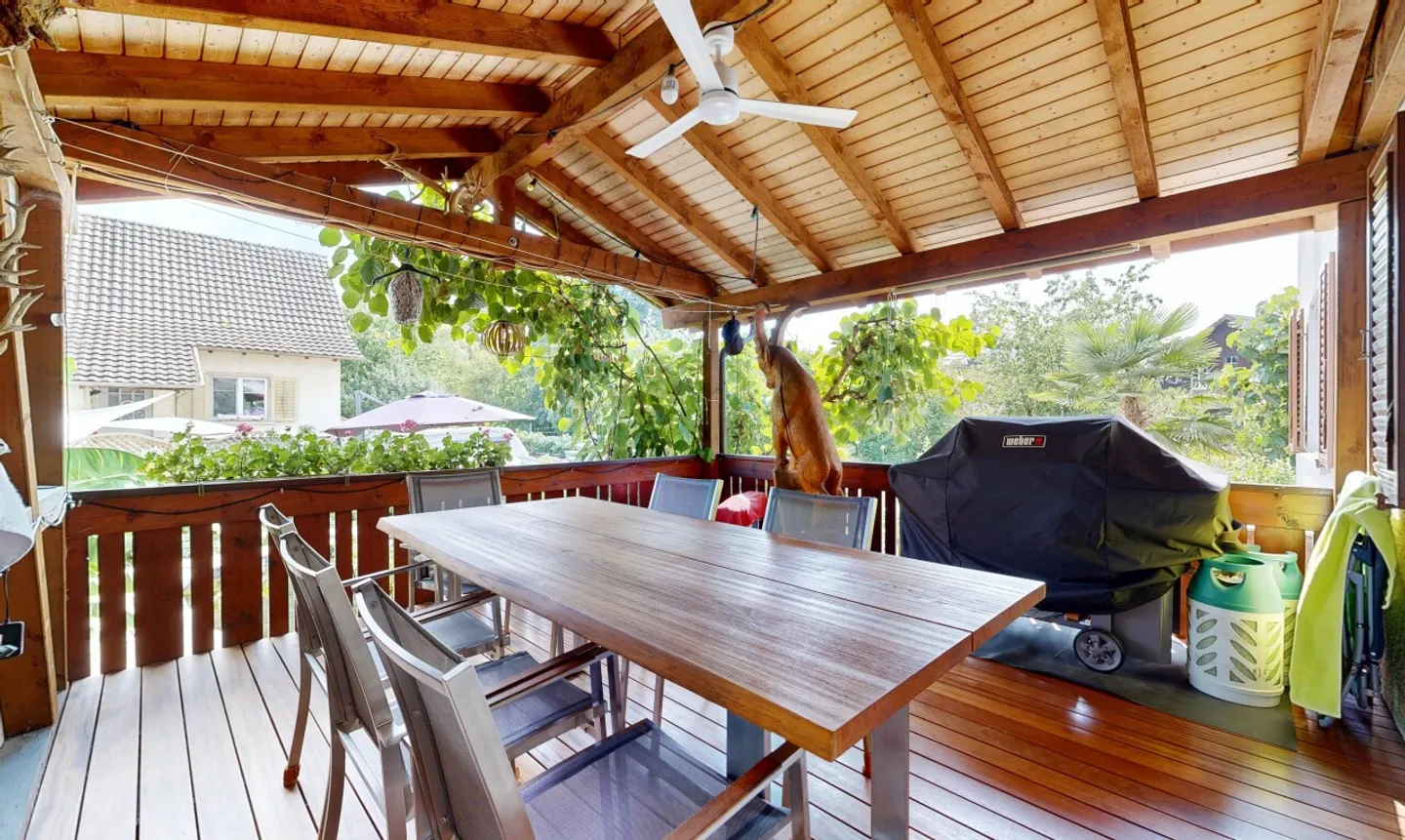 Charming 4 Room House with Generous Outdoor Area in Unterkulm - Photo 9 of 11