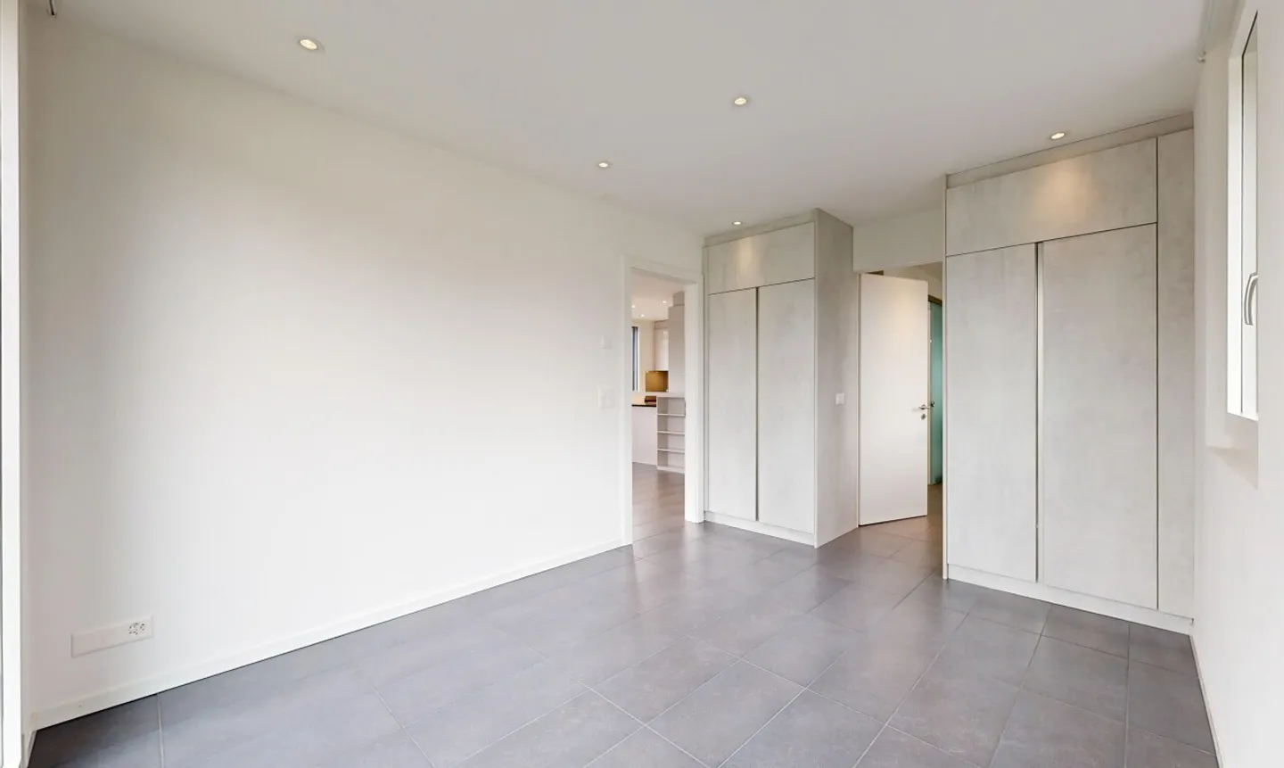 Appartement Dernier Étage Calme - Photo 8 sur 11