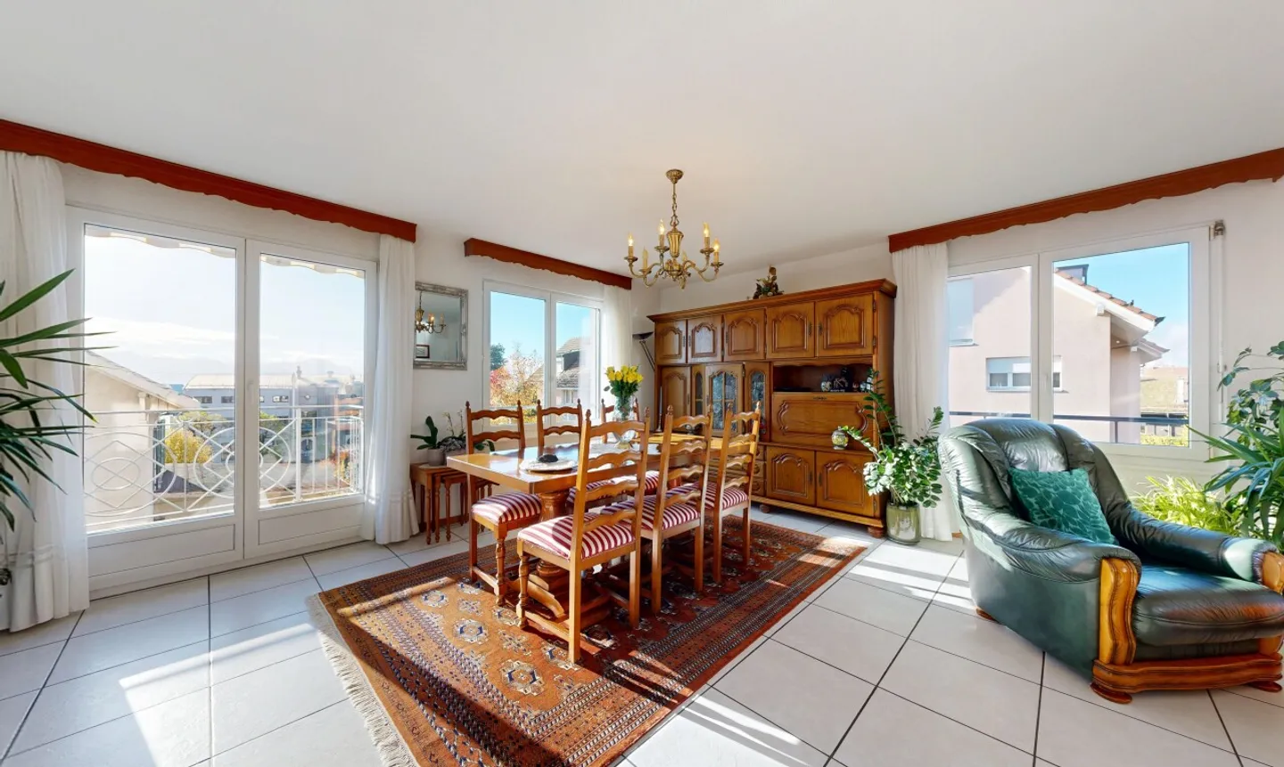 Luminoso duplex a due passi dal centro di Morges - Foto 5 di 13