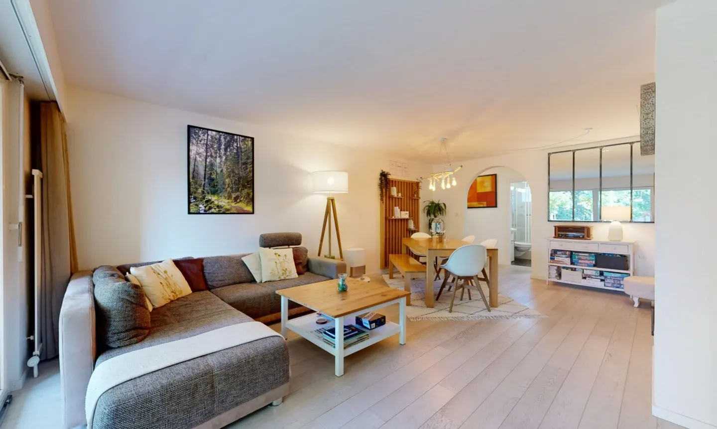 Spacious 4.5 rooms in Marin with large balcony - Photo 3 of 11