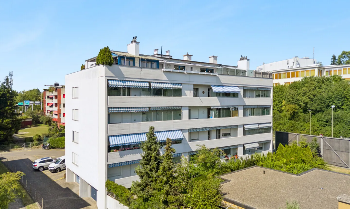 Charming Apartment with Parking - Photo 1 of 11