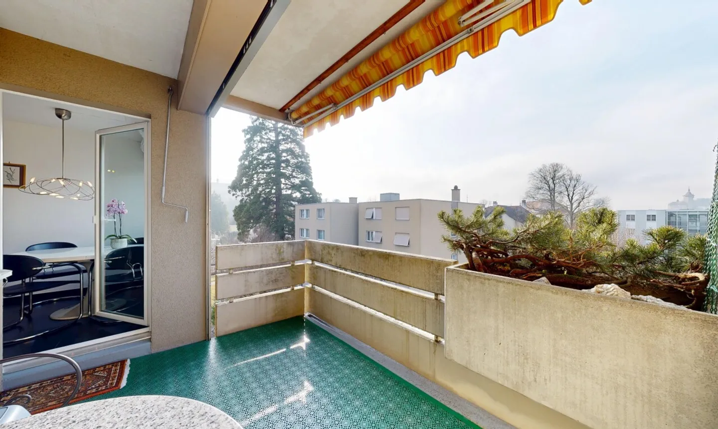 Luminoso appartamento di 3,5 locali con balcone e garage a Schönenwerd - Foto 10 di 11