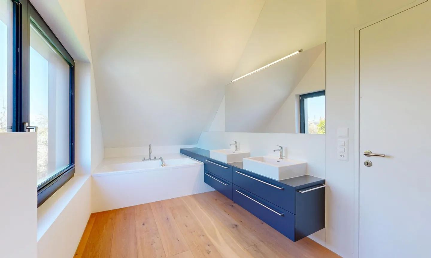 Geräumiges Einfamilienhaus in Mörschwil - Foto 11 von 13