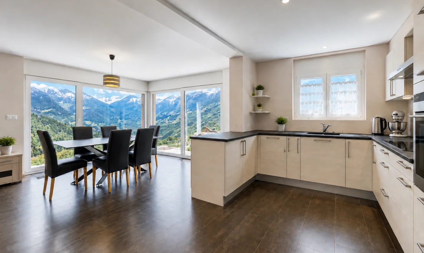 Magnificent property with panoramic view in Mase - Photo 7 of 11