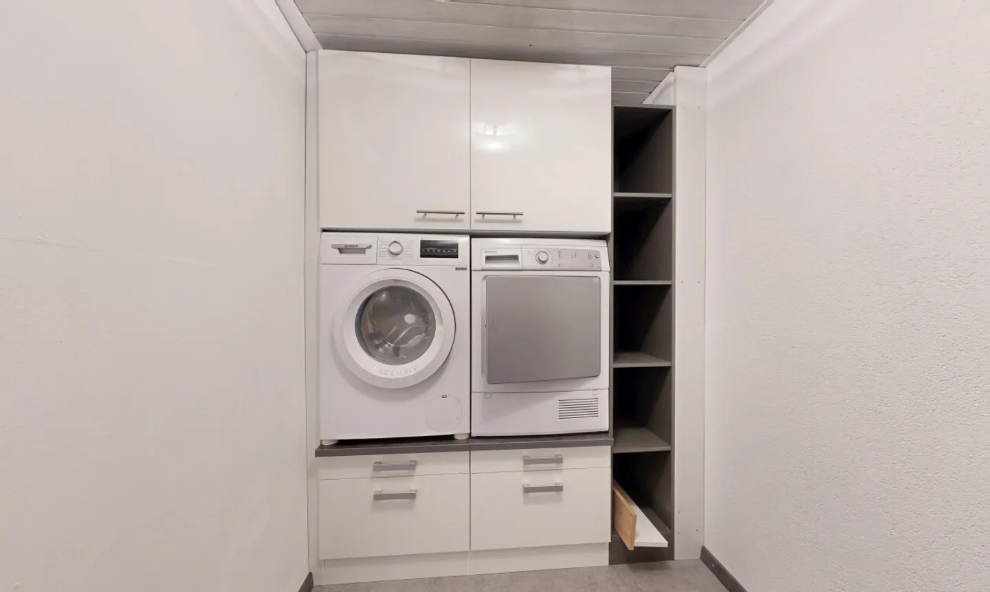 APPARTEMENT DE 3.5 PIÈCES AVEC JARDIN PRIVATIF À SOTTENS - Photo 8 of 13