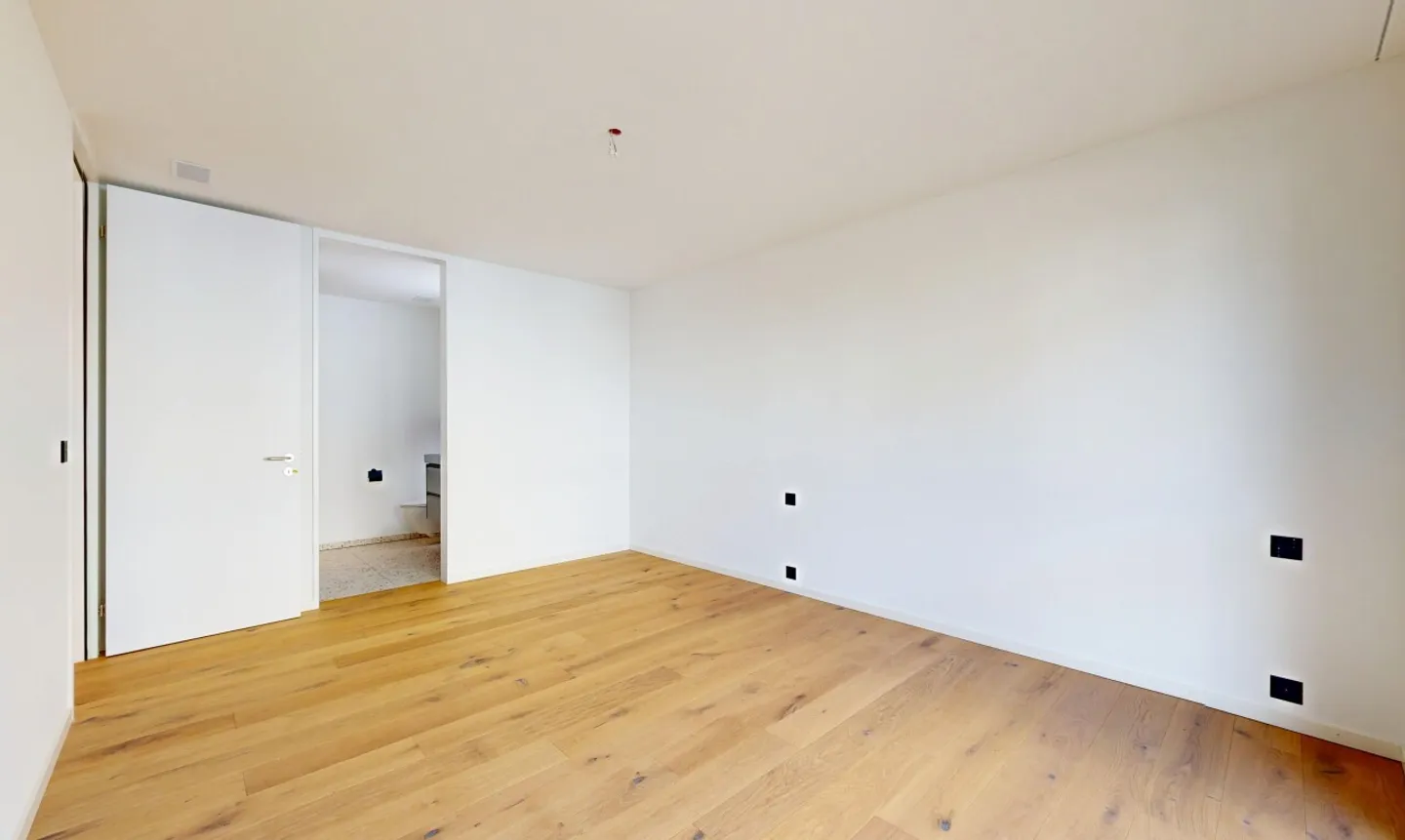 Moderne 4.5-Zimmer-Gartenwohnung mit hochwertiger Ausstattung in Uster - Photo 8 of 11