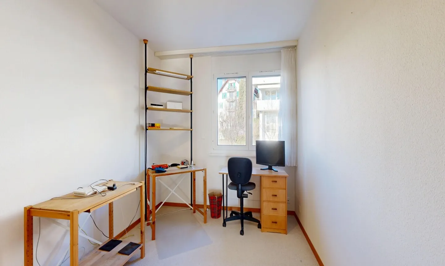 Exclusive: bright crossing apartment in a high-end PPE - Photo 10 of 11