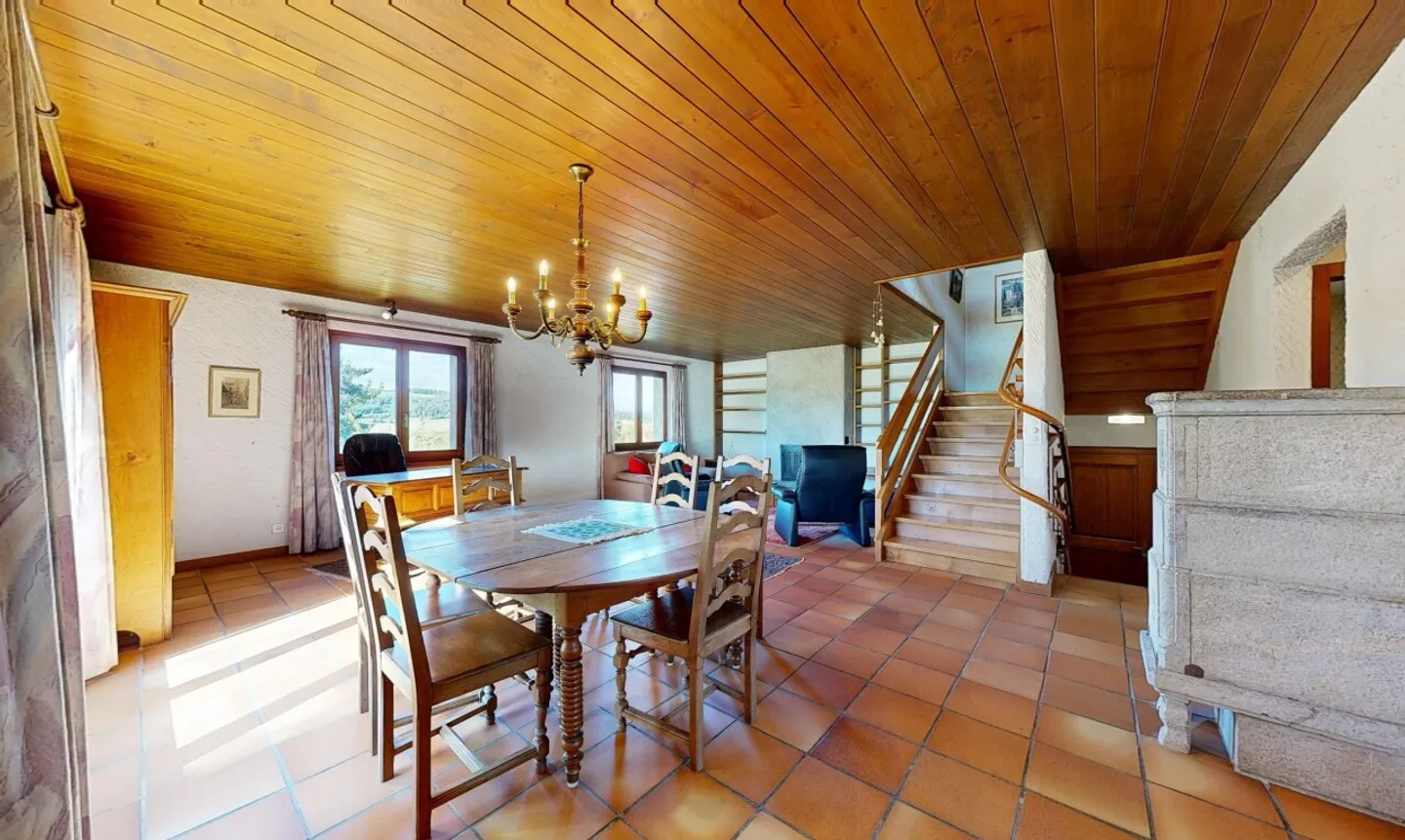 Villa Incantevole con Potenziale - Foto 5 di 11