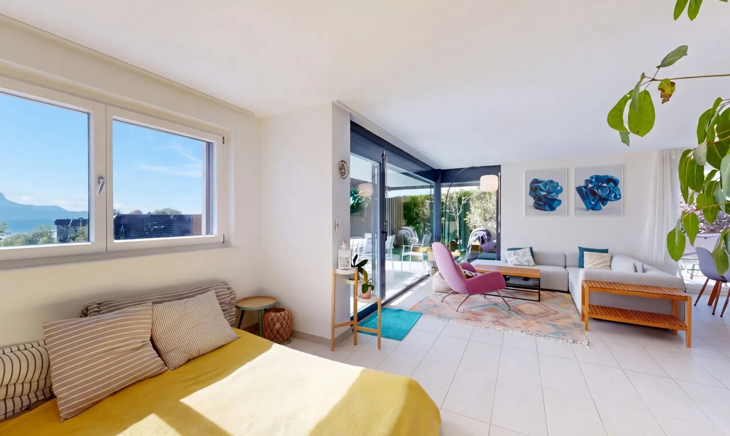 Contemporary Minergie House with Exceptional Lake View - Photo 8 of 11