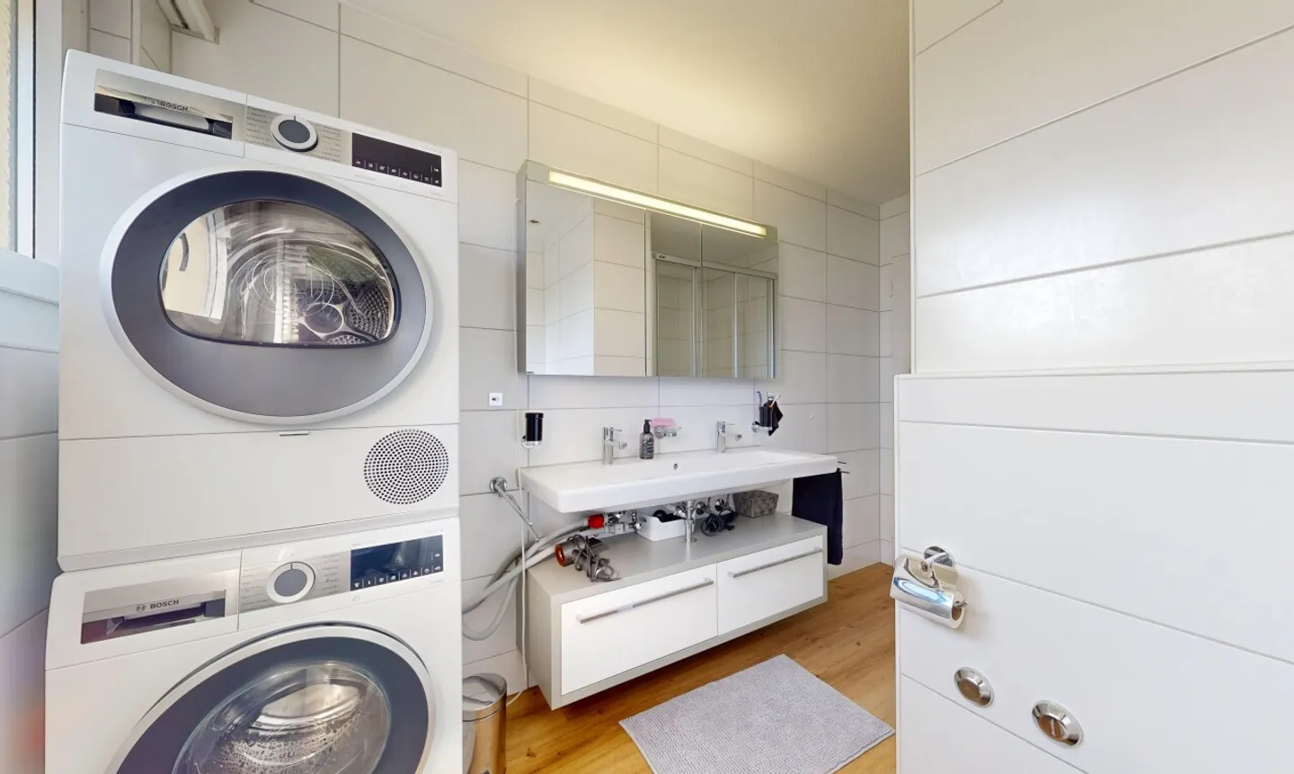 Wohnen mit Stil und viel Grün - Foto 10 von 11