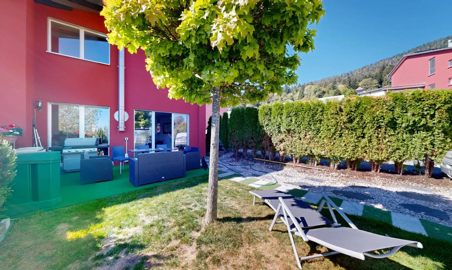 Casa a schiera a Geneveys-sur-Coffrane - Foto 2 di 11