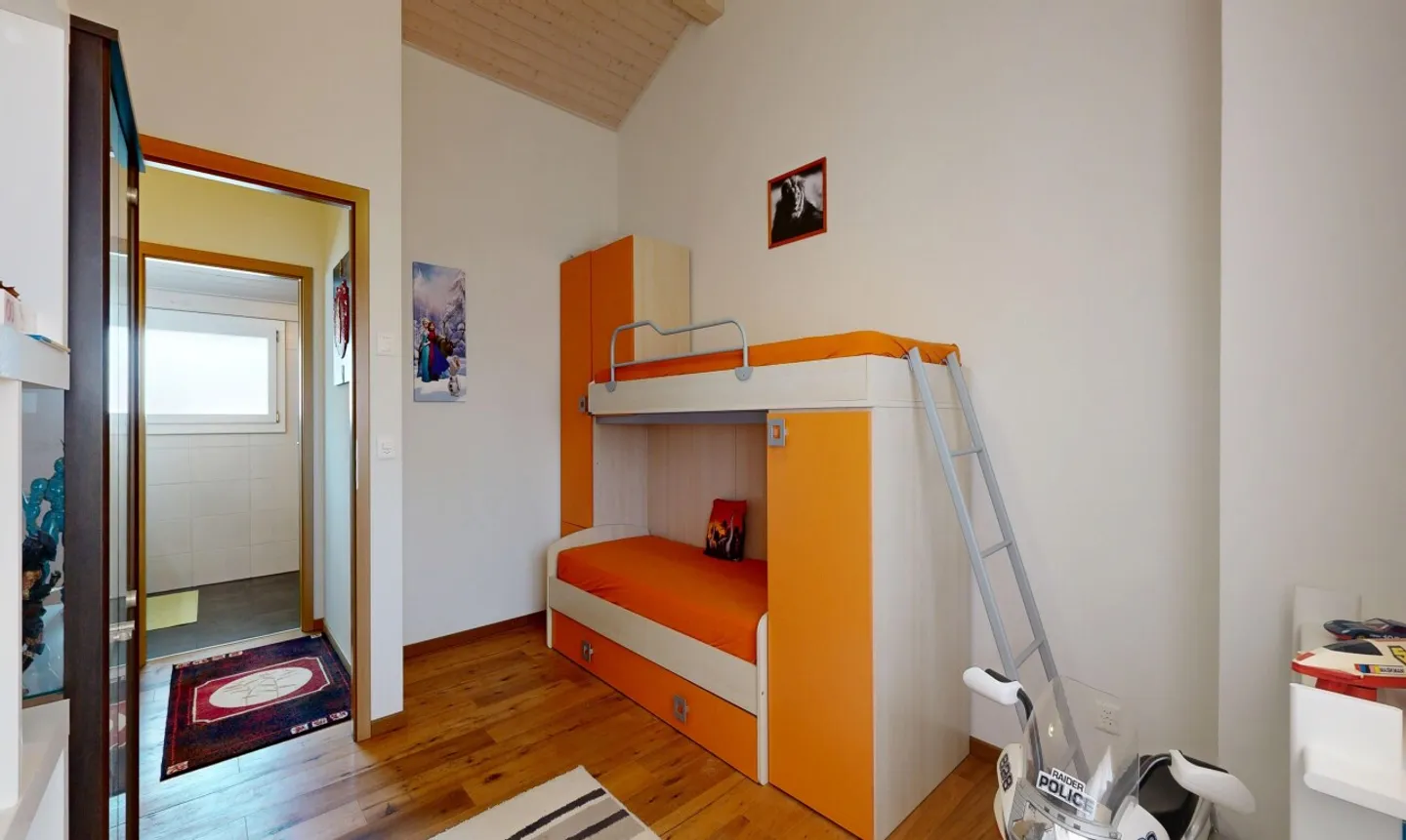 Beautiful detached house in Bollion - Photo 10 of 11