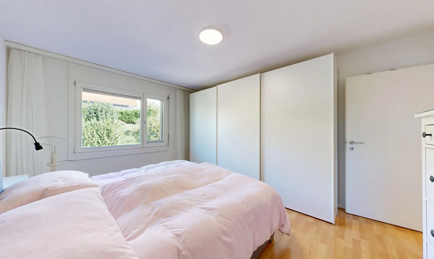 Stylish 4.5-room apartment with expansion potential - Photo 7 of 13