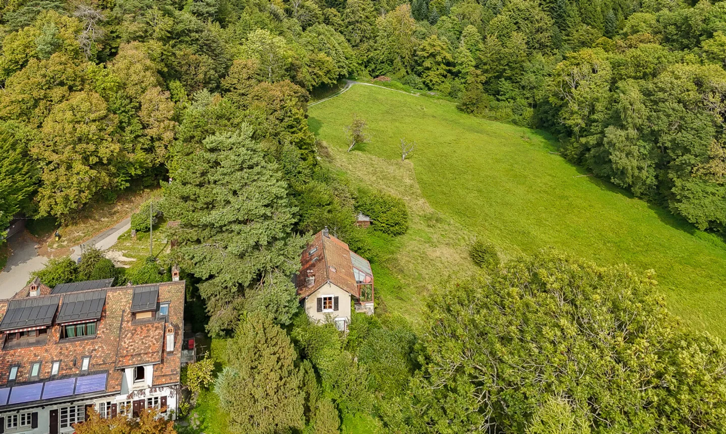 BAUBARES GRUNDSTÜCK MIT PROJEKT FÜR 2 WOHNUNGEN + GRÜNFLÄCHE - Foto 4 von 11