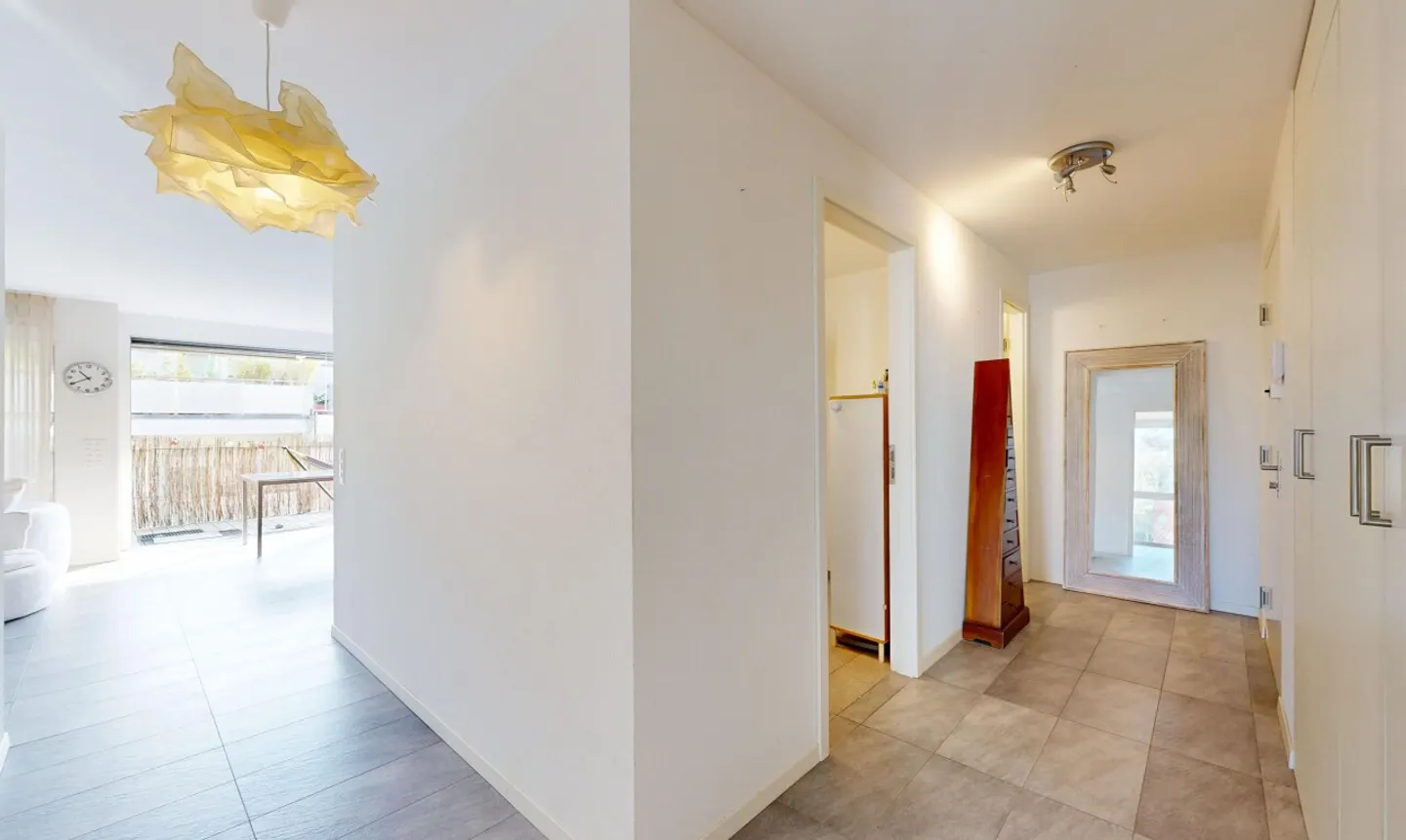 Appartement moderne avec balcon - Photo 9 sur 13