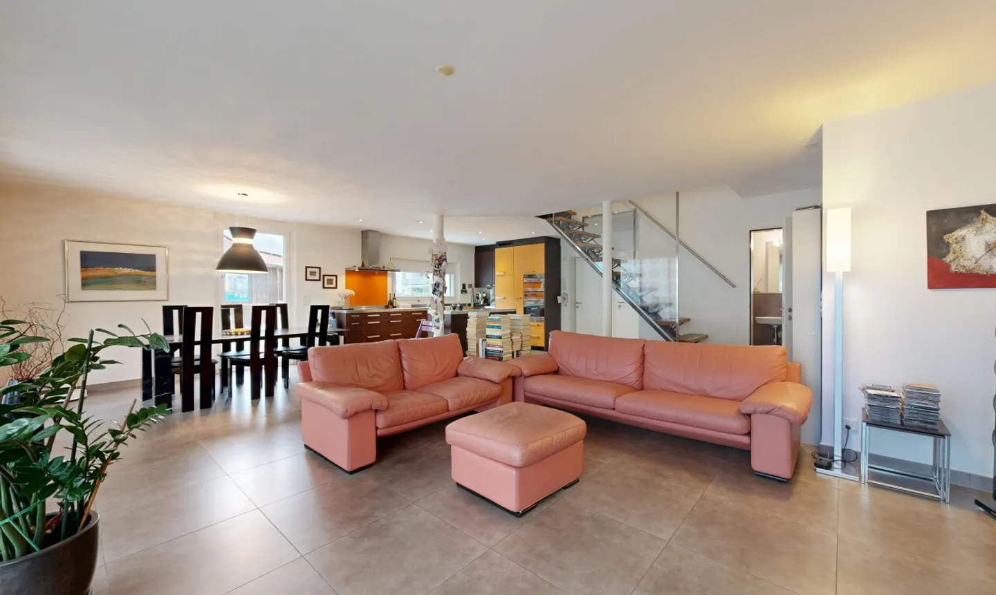 Appartement Duplex de 5,5 pièces avec Terrasses Spacieuses à Niederglatt - Photo 2 sur 11